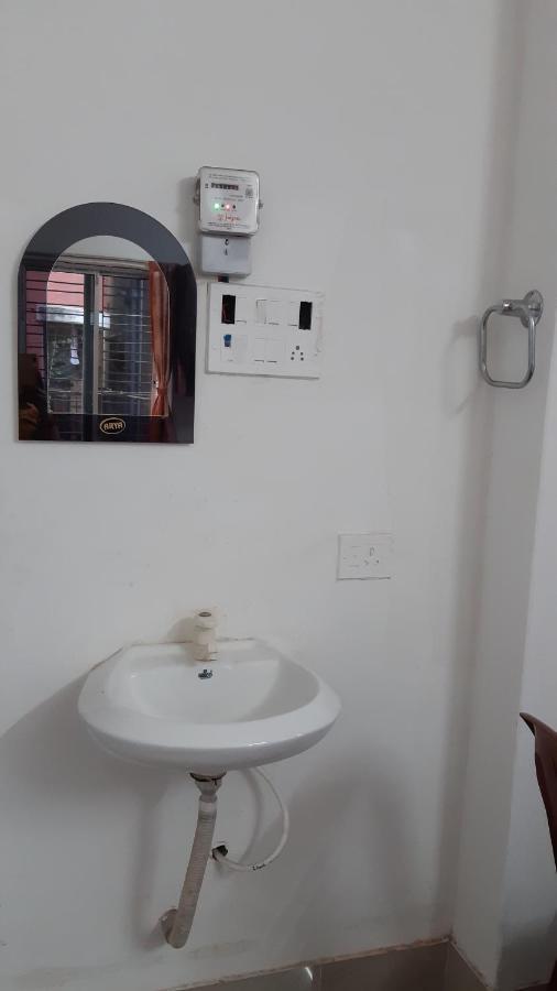 Sakshi Homestay *
